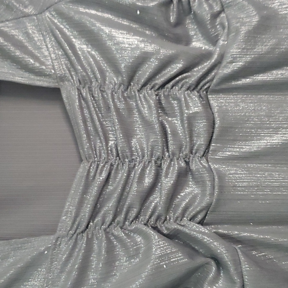 Silver Rouched short sleeve special occasion blouse size S - Picture 3 of 6
